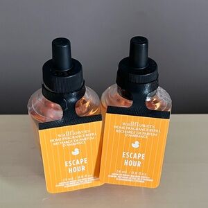 Two White Barn Bath Body Works Escape Hour Wallflower Refills